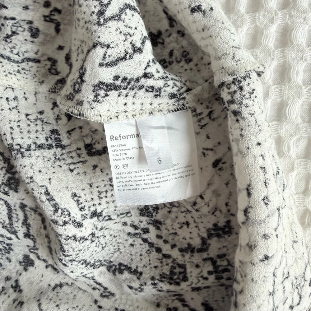 Reformation | Snake Print ‘Bea’ Midi Skirt | Size 6 - Picture 7 of 11